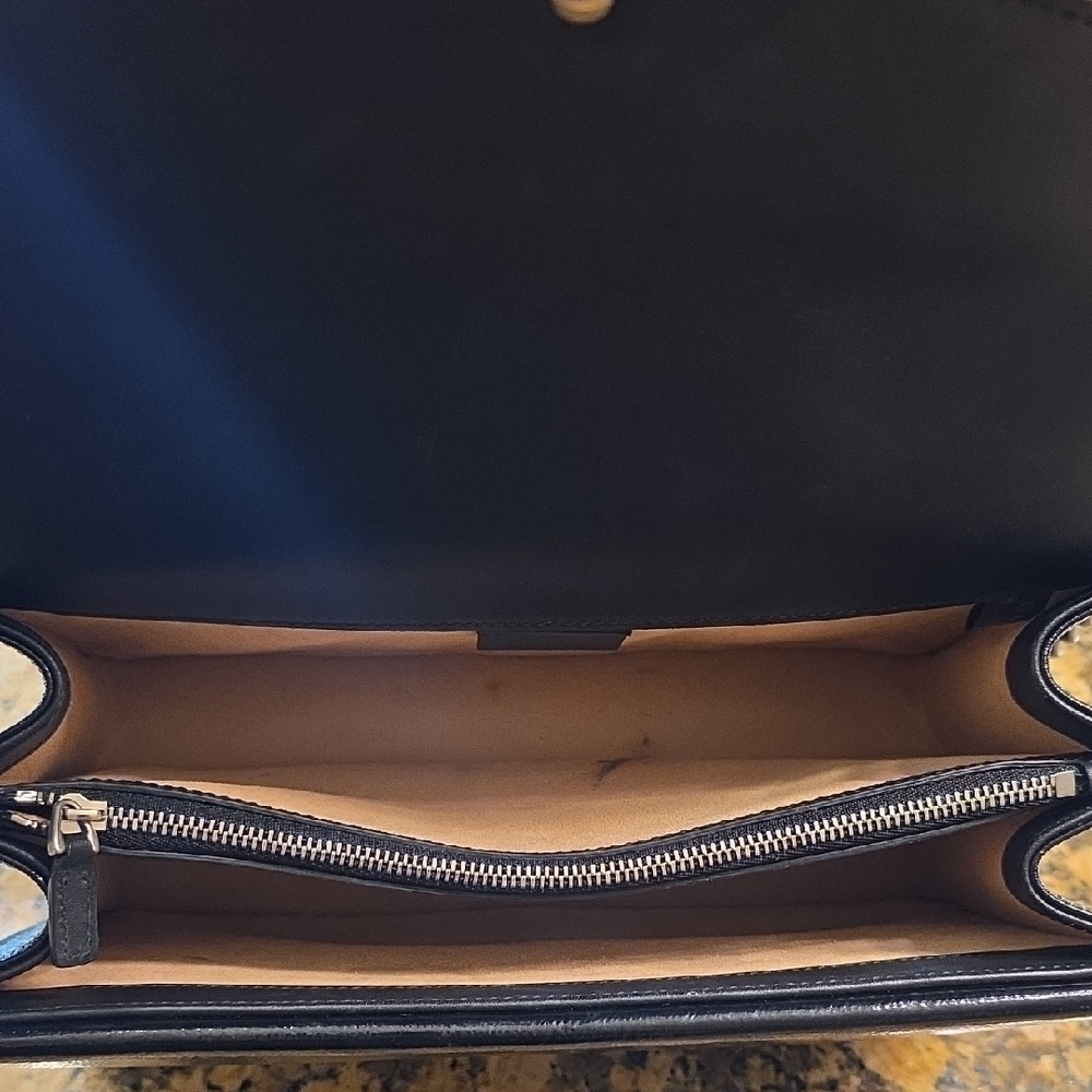 Absolutely Beautiful & Very Elegant  Gucci Dionysus GG Velvet Shoulder Bag. - Picture 10 of 16